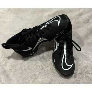 Nike Black and White Athletic Shoes